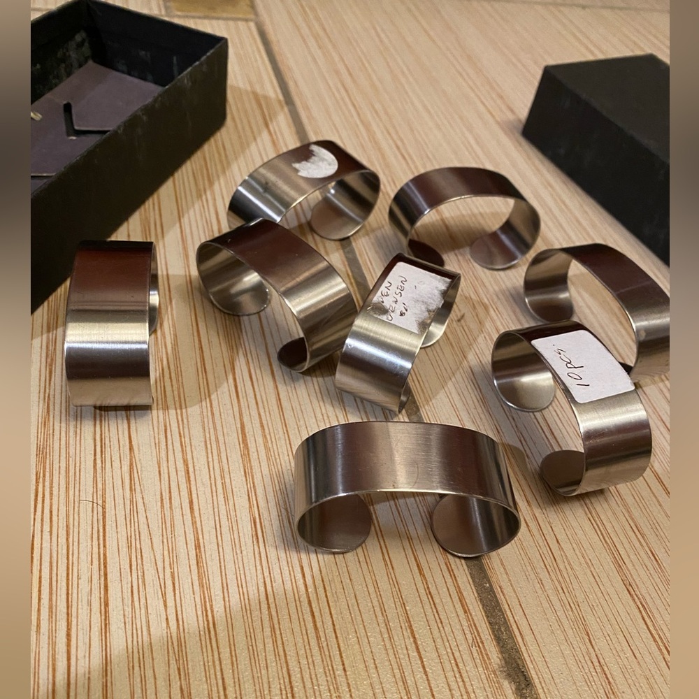 Silver NAPKIN RINGS by SVEND JENSEN OF DENMARK FOR
The Museum of Modern Art NY